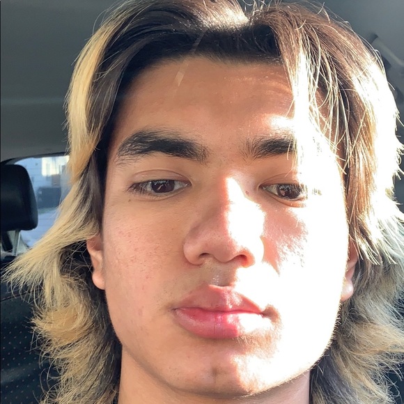 Profile Picture of Isaiah Gabriel (@isaiah_gabriel) on Poshmark