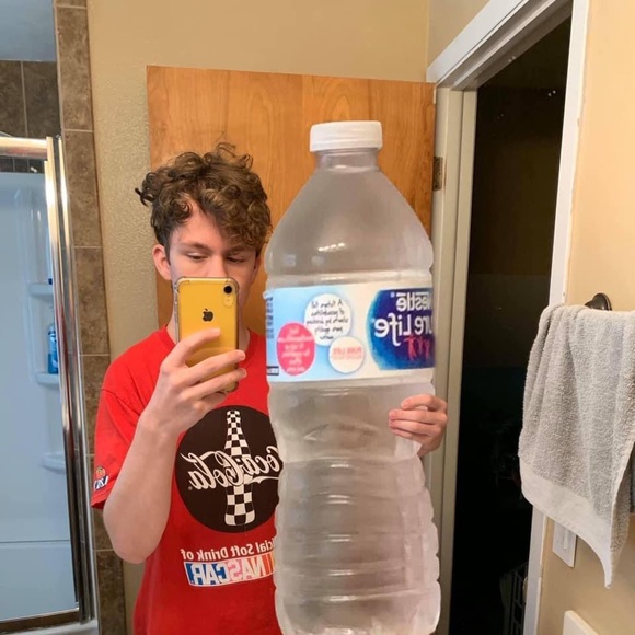 Profile Picture of Sienna Ramirez (@sienmar) on Poshmark