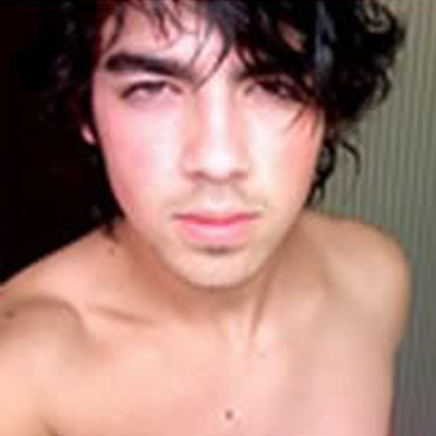 Profile Picture of Joe's Chest Mole (@Joes_ChestMole) on Twitter