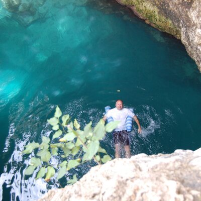 Profile Picture of Victor Neal (@Vicneal1) on Twitter