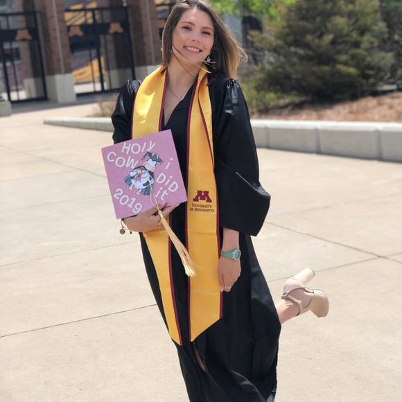 Profile Picture of Ashley Kempher (@sportfreak201) on Poshmark