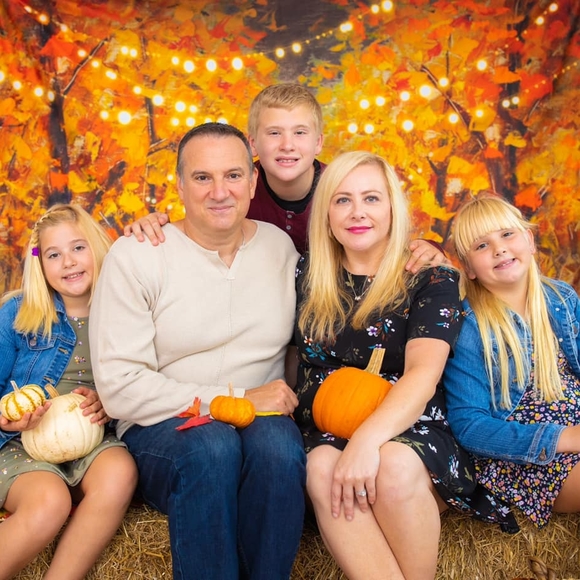 Monica Monastero - Poshmark Profile Picture of Monica Monastero (@monicamonestero) on Poshmark