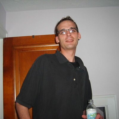 Profile Picture of Jeff Free Beears (@FreeBeears) on Twitter