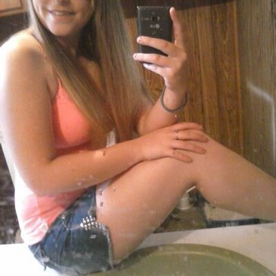 Profile Picture of Amy Hester (@amyhester75) on Twitter