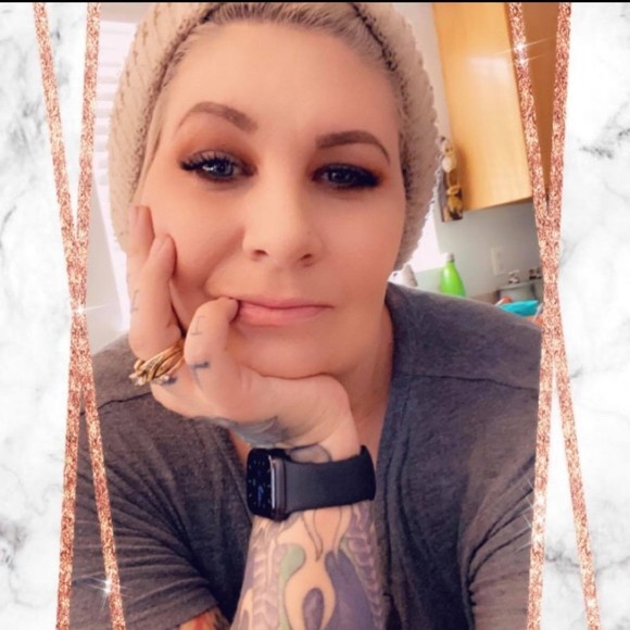 Profile Picture of Courtney Midcap (@comidcap) on Poshmark