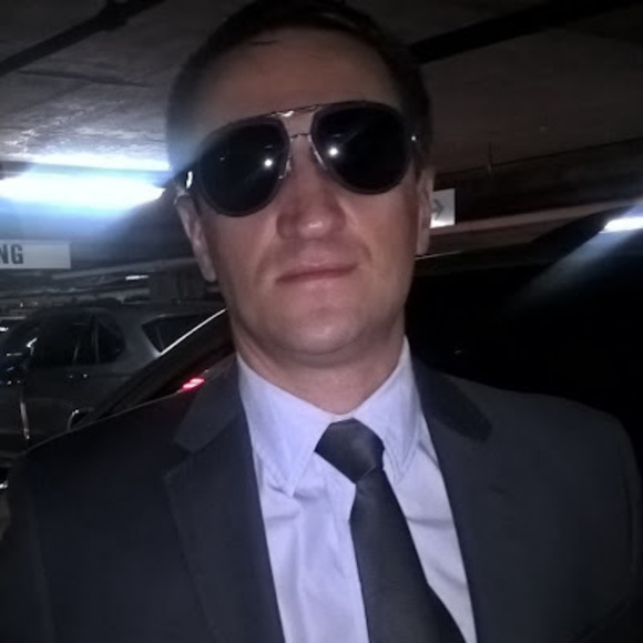 Profile Picture of Leonid Pavlovskiy (@leonidp) on Poshmark