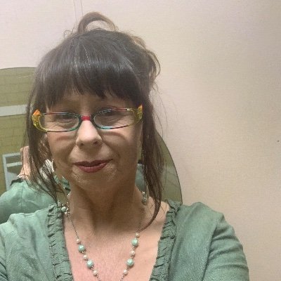 Profile Picture of Bernice Black Rose (@BerniceBlackRo1) on Twitter