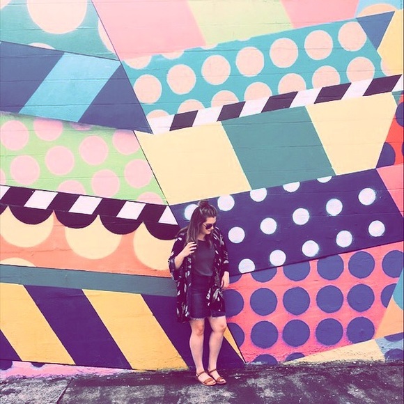 Profile Picture of Kaylee Blevins (@kayleeblevins) on Poshmark