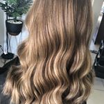 Profile Picture of Tina Bateman (@tinachristinehair) on Instagram