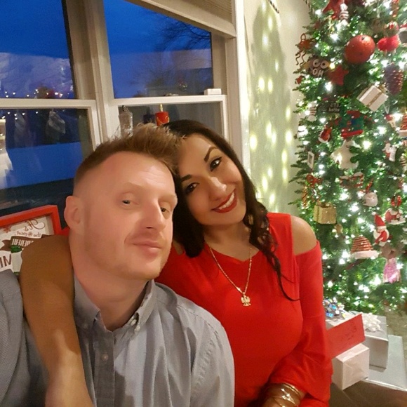 Profile Picture of Adam Gregorczyk (@adamgregorczyk) on Poshmark