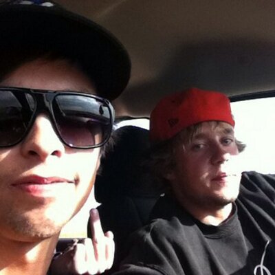 Profile Picture of Casey (@KcParkinson) on Twitter