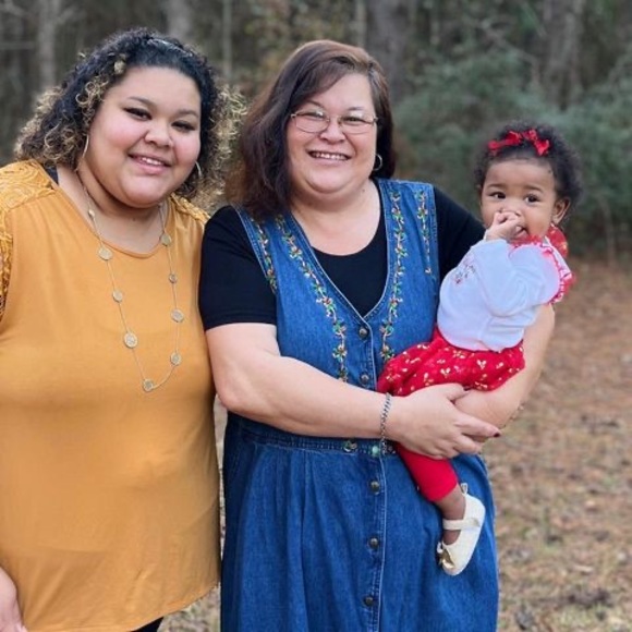 Profile Picture of Devana Bookhardt (@devana05) on Poshmark