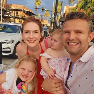 Profile Picture of Sarah Toth (@sarah.kinney.948) on Instagram