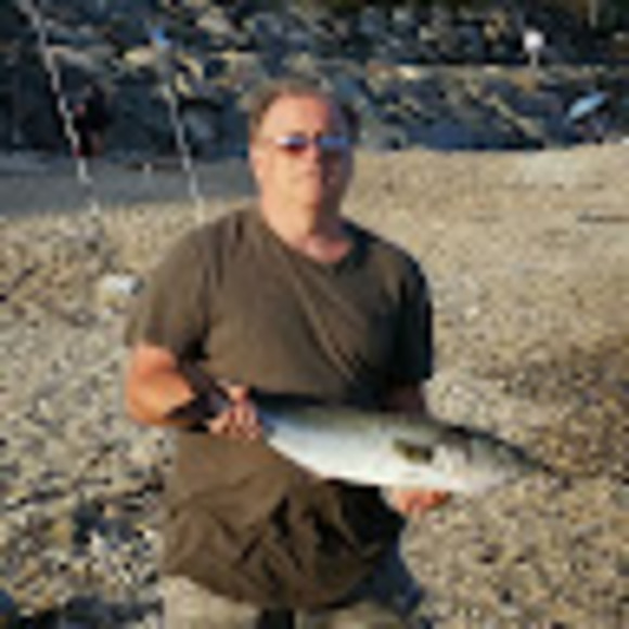 Profile Picture of Stanislaw Stanisz (@stasgosia) on Poshmark