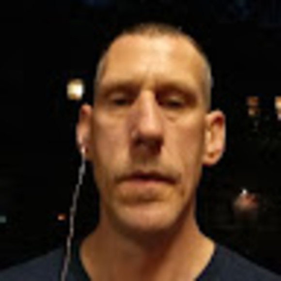 Profile Picture of Michael Juskowiak (@mjuskowiak) on Poshmark