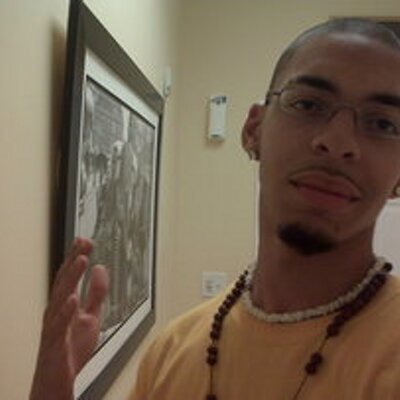 Profile Picture of Jakobe Eshenbrenner (@Jakobelze) on Twitter