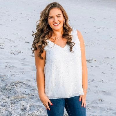 Profile Picture of Haley Bostic (@bostic_haley) on Twitter