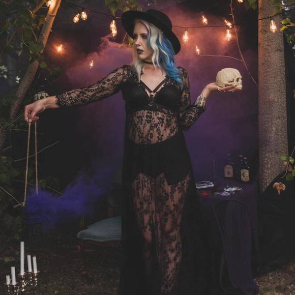 Profile Picture of Kimberly Kozack (@janzen_738) on Poshmark