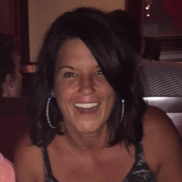 Profile Picture of Carly Remington (@carlyremington) on Poshmark