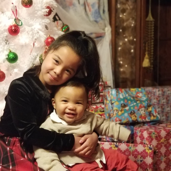 Profile Picture of Joshua Lizama (@bigpun671) on Poshmark