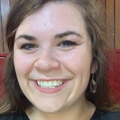 Profile Picture of Abbey Jo Rich (@RichAndFamous17) on Twitter