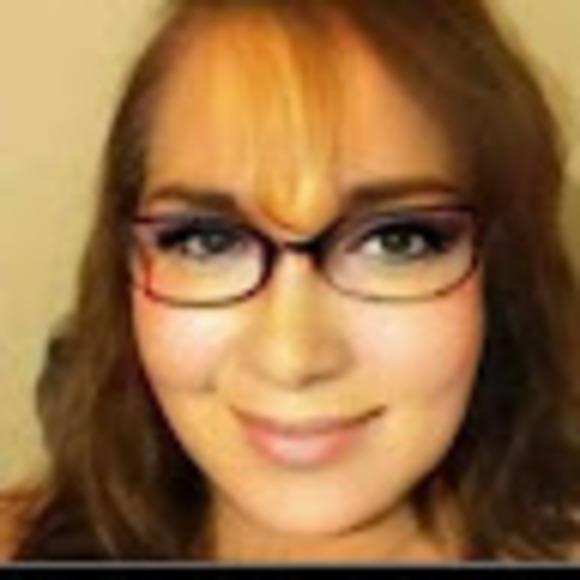 Profile Picture of Aracely Aguilar (@barretal62) on Poshmark