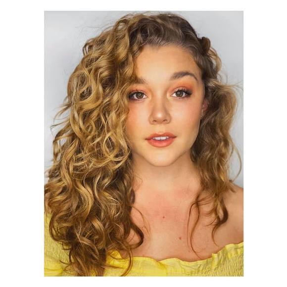 Profile Picture of Audrey Halaas-voorhees (@ahvoorhees) on Poshmark