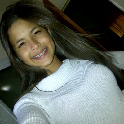 Profile Picture of `Jennifer Pacheco (@PachecoHeneimar) on Twitter