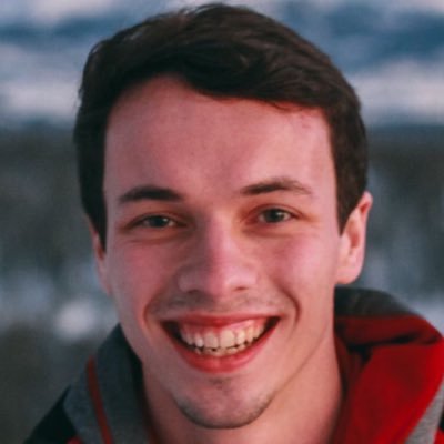 Profile Picture of Michael Bennett (@Michael_Benett) on Twitter