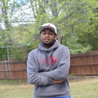 Profile Picture of Jonathan (@JonathanGoudeau) on Twitter