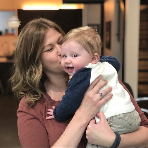 Faith Fredin - Poshmark Profile Picture of Faith Fredin (@cartersclosets) on Poshmark