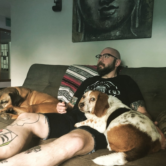 Profile Picture of Charlie Pharis (@charliepharis) on Poshmark