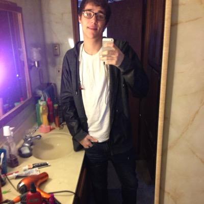 Profile Picture of Zane Lambert (@ZaneLambert2) on Twitter