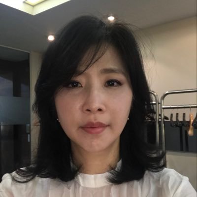 Profile Picture of 모진, Jean Moe (@fX8DThbXIJGB4LZ) on Twitter