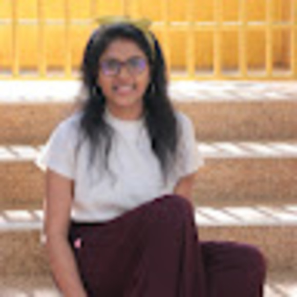 Profile Picture of Anvita Chebrolu (@anvitachebrolu) on Poshmark