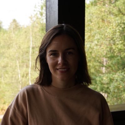 Profile Picture of Jenny Brewer (@JennySBrewer) on Twitter