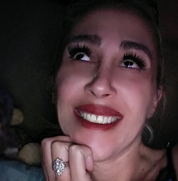 Profile Picture of Kim Keith (@kennyskimmmy) on Poshmark