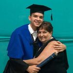 Fatima Bernardes - Instagram Profile Picture of Fatima Bernardes (@roberts.joshua94) on Instagram