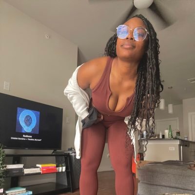 Profile Picture of Miss Jackson (@maya_papayaaaa) on Twitter
