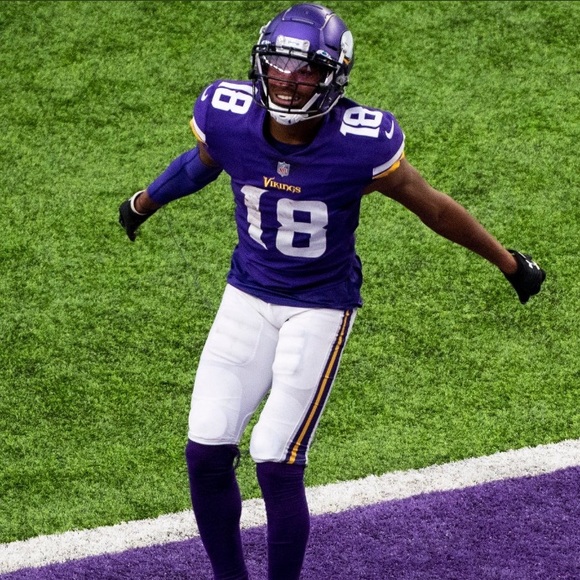 Profile Picture of Matt Steiner (@matt725) on Poshmark