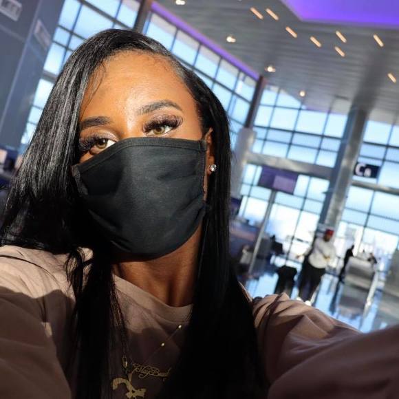 Profile Picture of Janice Bailey (@foreverslim) on Poshmark