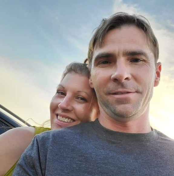 Profile Picture of Elaina Foster (@elainajoan) on Poshmark