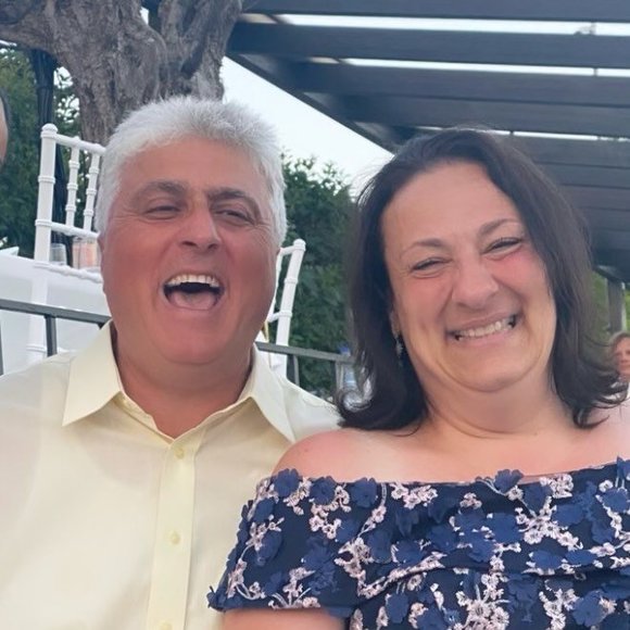 Profile Picture of Effie Stathos (@stath1992) on Poshmark