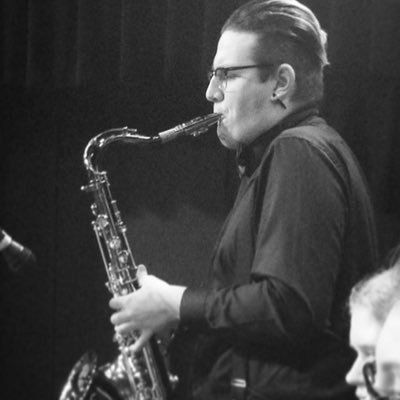 Profile Picture of Luke Parnell (@lukeparnelljazz) on Twitter