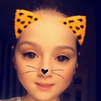 Profile Picture of Lucy Denton (@OfficialLucyD) on Twitter