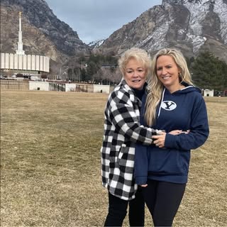 Profile Picture of Debbie Earl Hatch (@hatchdebbie) on Instagram