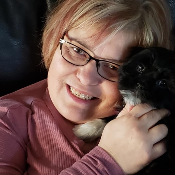 Profile Picture of Constance Phillips (@constancephi733) on Poshmark