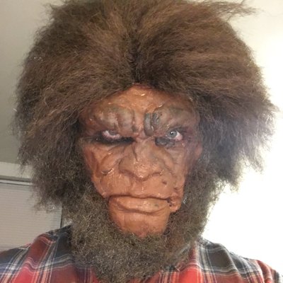 Profile Picture of Max James (@AngryEyes13) on Twitter