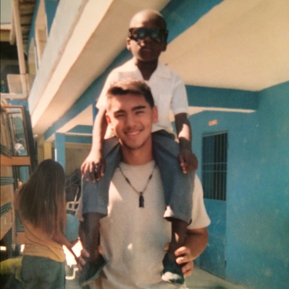 Profile Picture of Chris Costa (@chriscosta14) on Poshmark