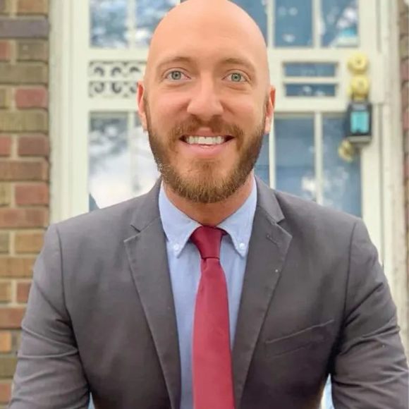 Profile Picture of Justin Schickler (@jschickl) on Poshmark